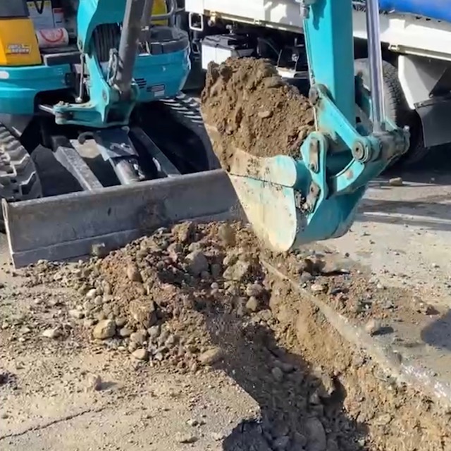 �d�@�Ō@���ƒ��̗l�q�ł�