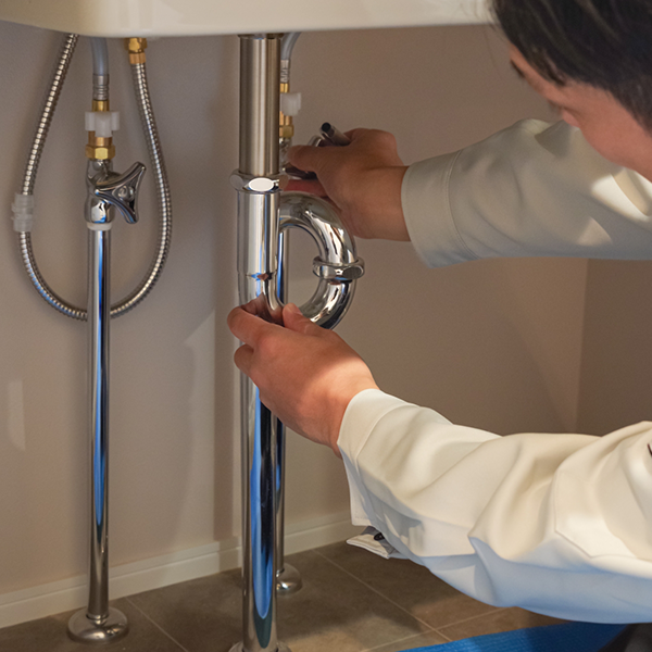 <div class="ttl_04"><a href="/contents/NOD13/"><span class="subtitle">Solving plumbing problems</span> <span class="title">̂Y݉</span> </a></div>