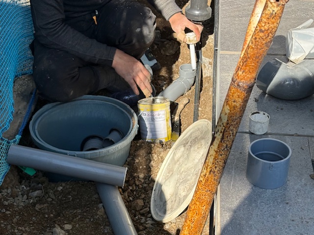 �ĒÎs �s�l�@ �V�z���r��(���O�z��)